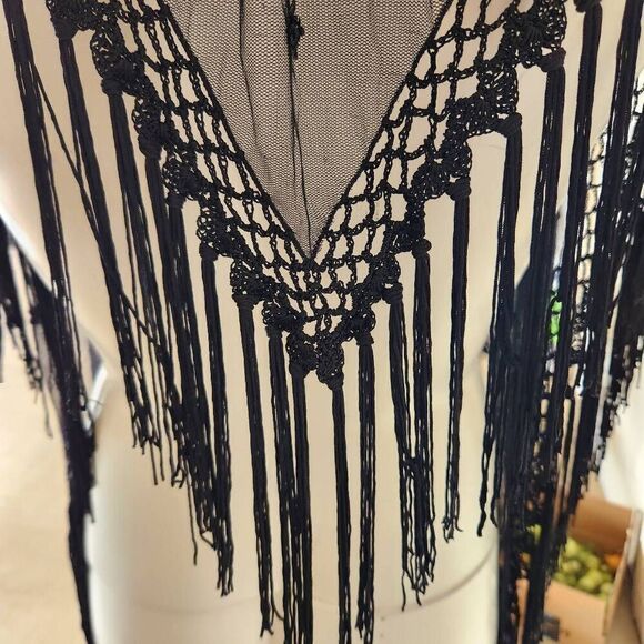 Kenneth Cole reaction black semi sheer floral beaded fringe shawl cover up scarf - Picture 4 of 4